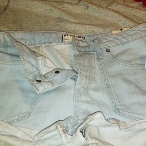 We the free blue jean shorts size 26. New with tags